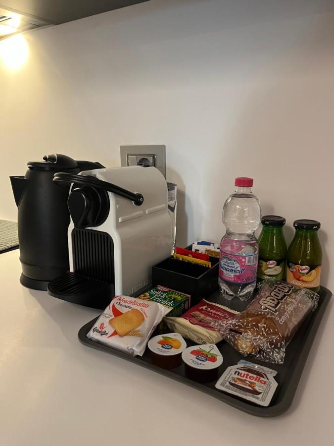 Aparthotel Grandi 32 Segrate Esterno foto